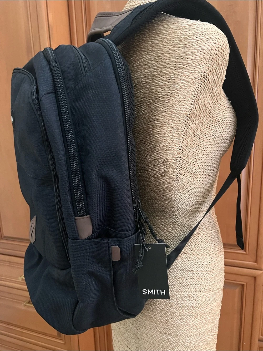 SMITH Black Men's Urban Commuter Backpack